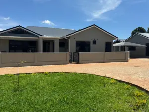 Townhouse/Cluster to Rent in Northwood