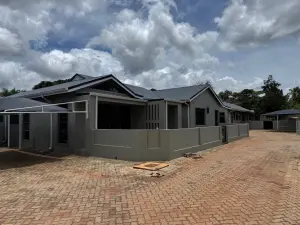 Townhouse/Cluster to Rent in Northwood