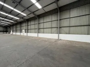 Warehouse/Industrial to Rent in Pomona