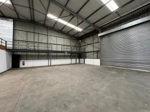Warehouse/Industrial to Rent in Pomona