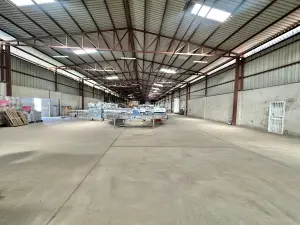 Warehouse/Industrial to Rent in Lochinvar