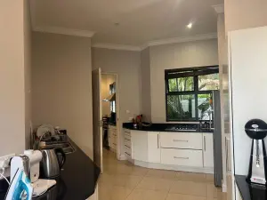 5 Bedroom House to Rent in Borrowdale Brooke