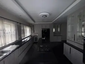 4 Bedroom House to Rent in Highlands