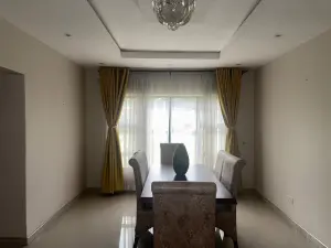 4 Bedroom House to Rent in Highlands