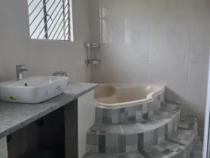 3 Bedroom House to Rent in Westgate