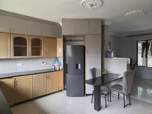 3 Bedroom House to Rent in Westgate