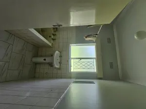 4 Bedroom House to Rent in Northwood