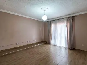 House to Rent in Alexandra Park