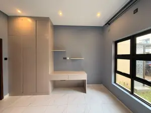 Flat/Apartment to Rent in Mount Pleasant