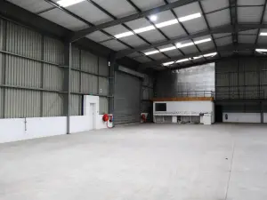 Warehouse/Industrial to Rent in Pomona