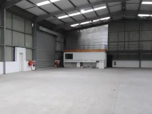 Warehouse/Industrial to Rent in Pomona