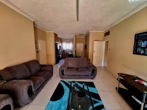 Townhouse/Cluster to Rent in Kamfinsa