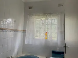 Office to Rent in Borrowdale