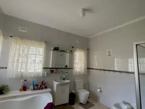 Office to Rent in Borrowdale