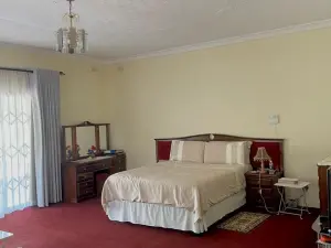 Office to Rent in Borrowdale