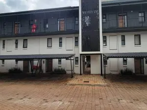 Flat/Apartment to Rent in Borrowdale West