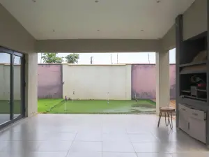 3 Bedroom House to Rent in Milton Park