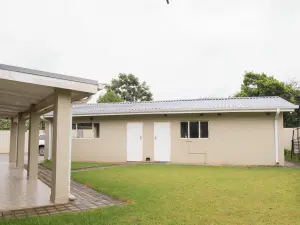 3 Bedroom House to Rent in Milton Park