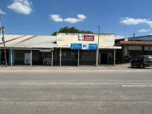 Retail/Shop for Sale