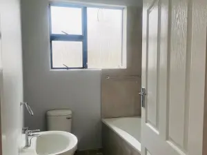 Townhouse/Cluster to Rent in Mount Pleasant