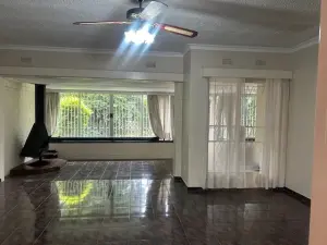 Flat/Apartment to Rent in Avondale