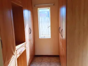 5 Bedroom House to Rent in Borrowdale