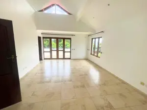 5 Bedroom House to Rent in Borrowdale Brooke