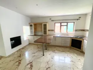 5 Bedroom House to Rent in Borrowdale Brooke