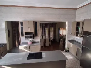 Townhouse/Cluster to Rent in Borrowdale