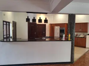 4 Bedroom House to Rent in Ballantyne Park