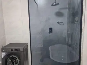 Flat/Apartment to Rent in Borrowdale West