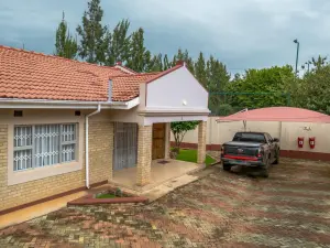 Townhouse/Cluster to Rent in Avondale West