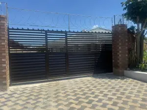 4 Bedroom House to Rent in Tynwald