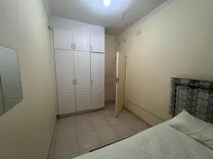 5 Bedroom House to Rent in Upper Hillside