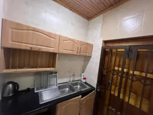 5 Bedroom House to Rent in Upper Hillside