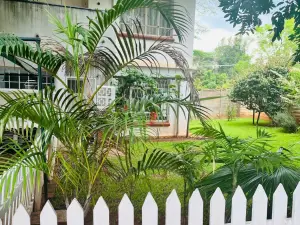 Flat/Apartment to Rent in Avondale