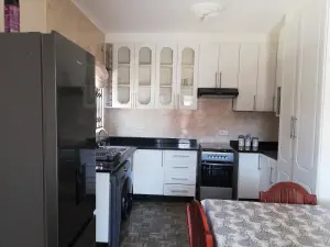 3 Bedroom Cottage/Garden Flat to Rent in Mount Pleasant Heights