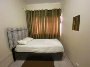 4 Bedroom House to Rent in Upper Hillside