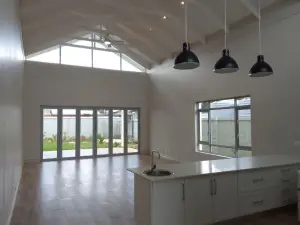 Flat/Apartment to Rent in Highlands