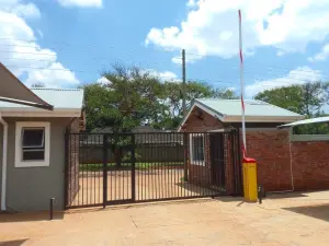 Flat/Apartment to Rent in Highlands