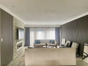 Townhouse/Cluster to Rent in Mount Pleasant