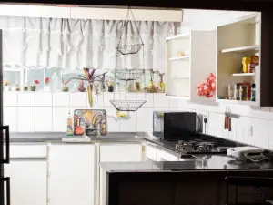 3 Bedroom Cottage/Garden Flat to Rent in Avenues