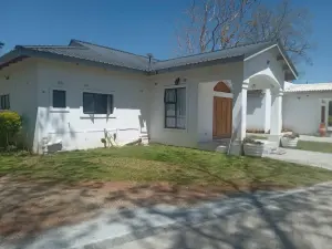 Townhouse/Cluster to Rent in Helensvale