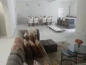 Townhouse/Cluster to Rent in Helensvale