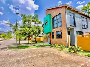 Townhouse/Cluster to Rent in Greendale