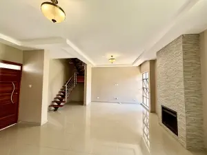 Townhouse/Cluster to Rent in Strathaven