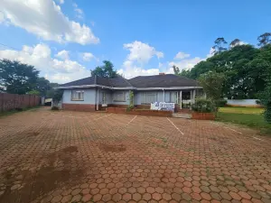 4 Bedroom House to Rent in Borrowdale