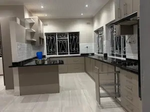 House to Rent in Highlands