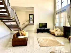 Townhouse/Cluster for Sale