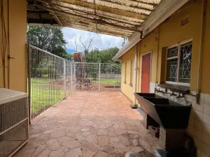 4 Bedroom House to Rent in Greendale